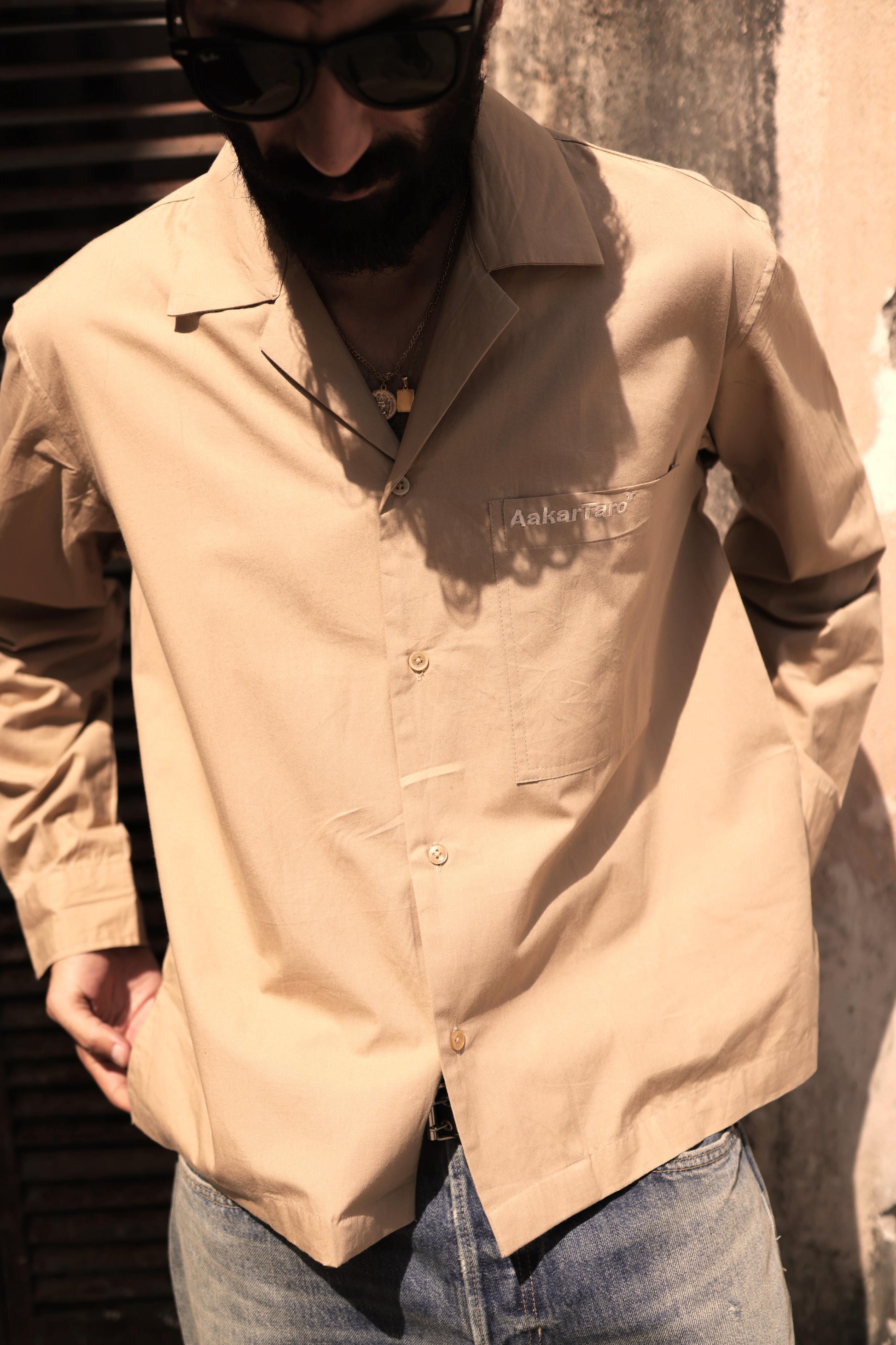 KHAKHI POPLIN LOGO OVERSHIRT